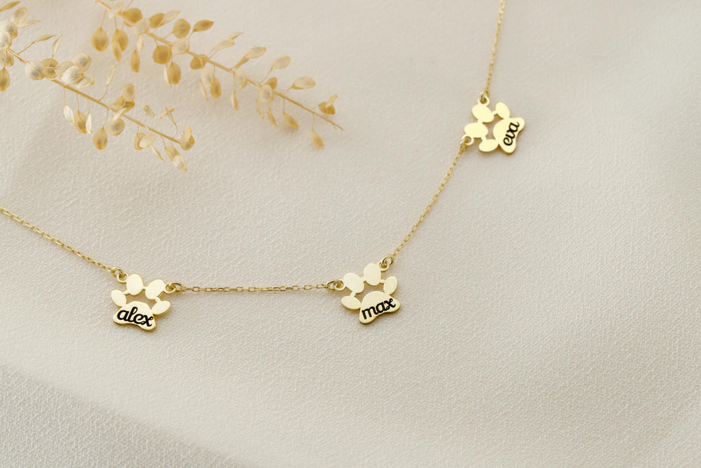 Personalized 14K Gold Filled Paw Name Necklace - Customizable Animal Pendant for Pet Lovers